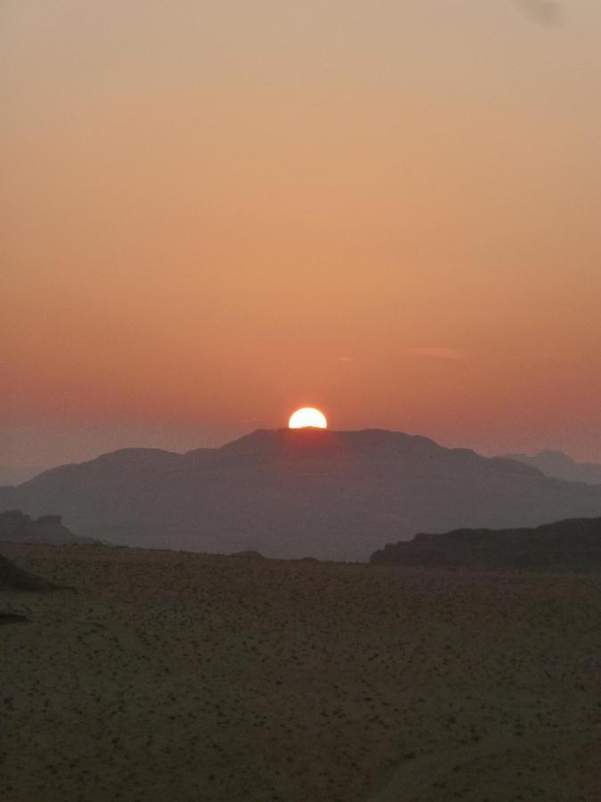 Sunrise Camp Otel Ram Vadisi Dış mekan fotoğraf
